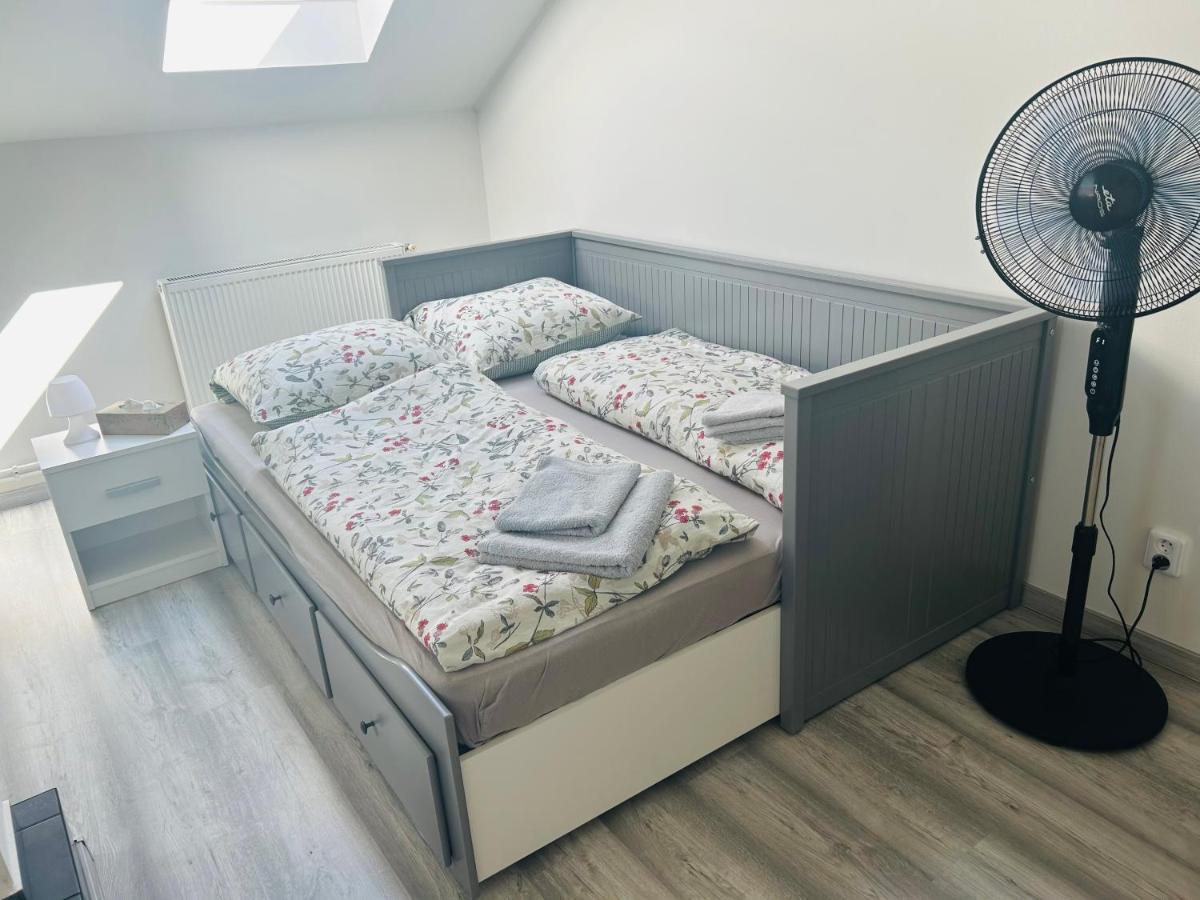 Apartman Theresa Decin Eksteriør billede